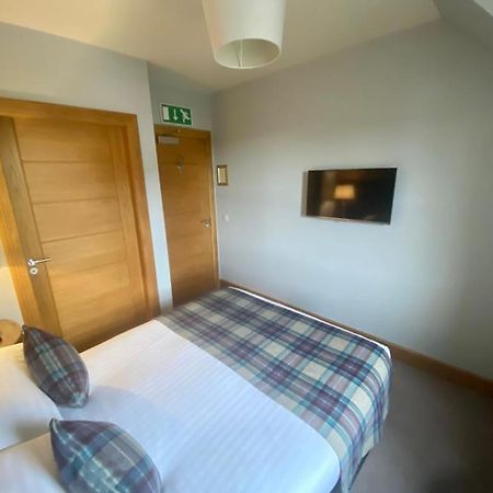 Ravelston House Hotel มัสเซิลบะระ ภายนอก รูปภาพ